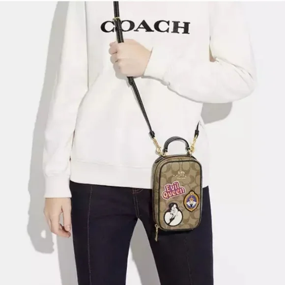 Coach Disney X Coach Eva Phone Crossbody In Signature Canvas With Patches - Picture 2 of 12